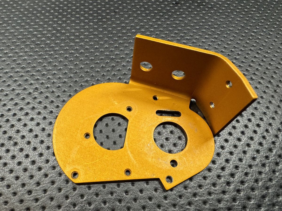 Vintage Team Associated RC10 Gold Anodized Motor Plate x2 photo 3