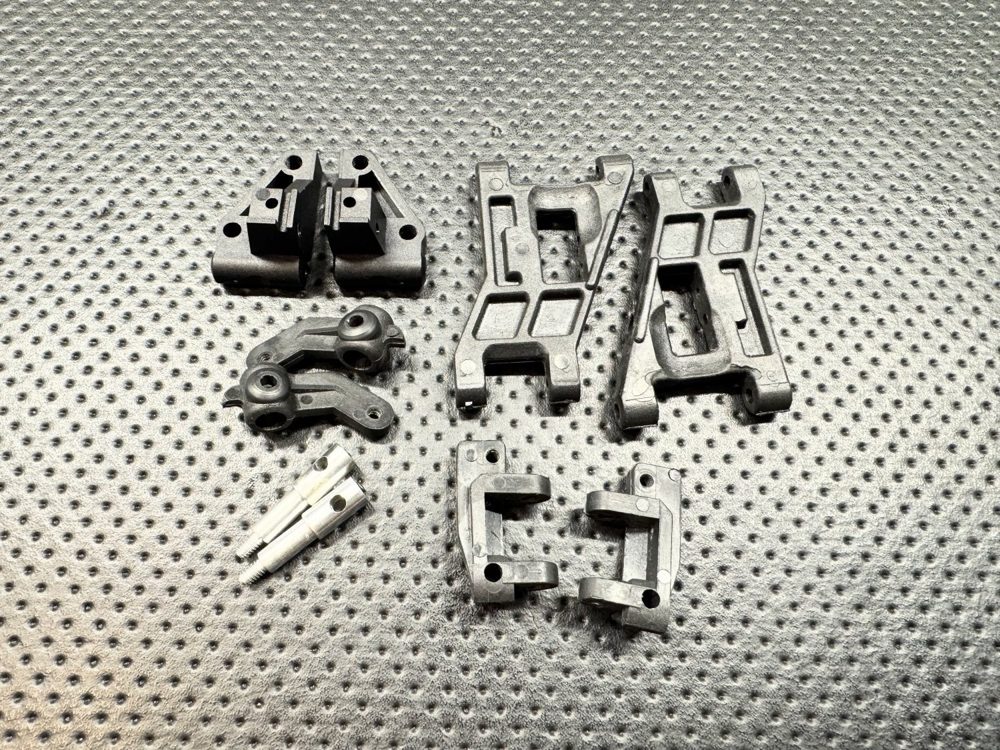 Vintage Team Associated RC10 Worlds Car Front End Parts Set