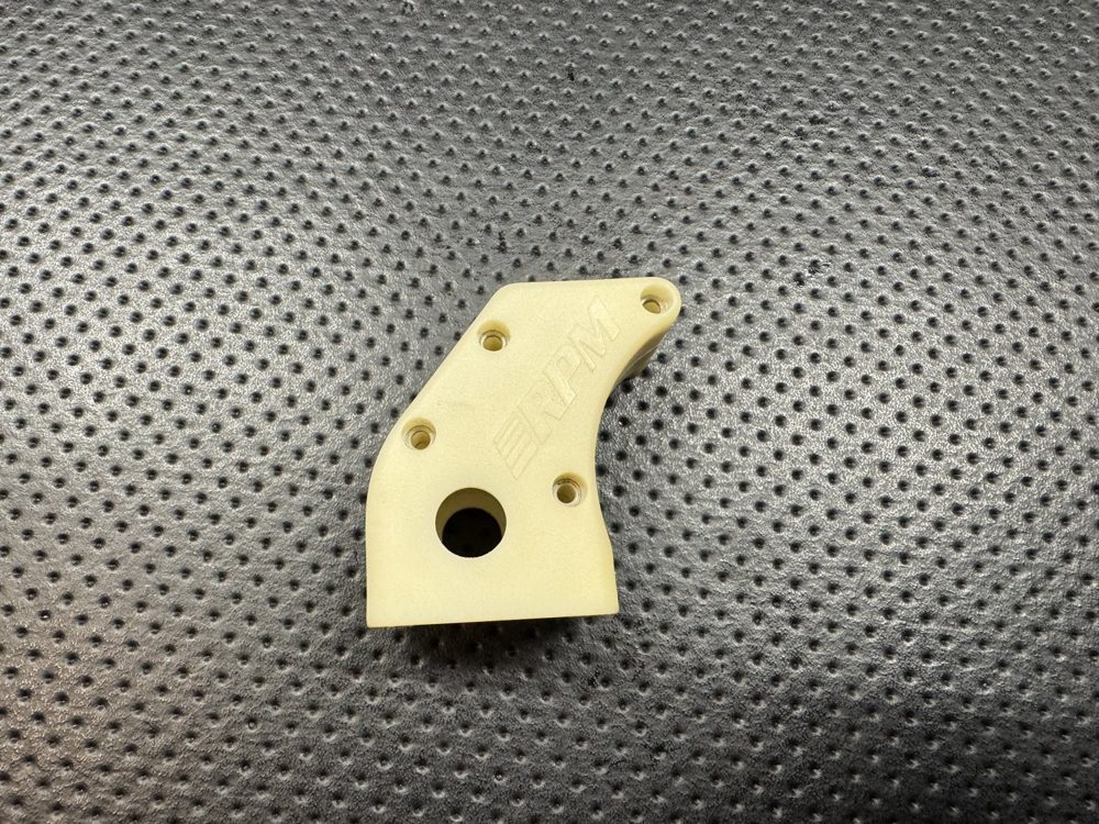 Vintage RPM RC10 Transmission Case Halves White