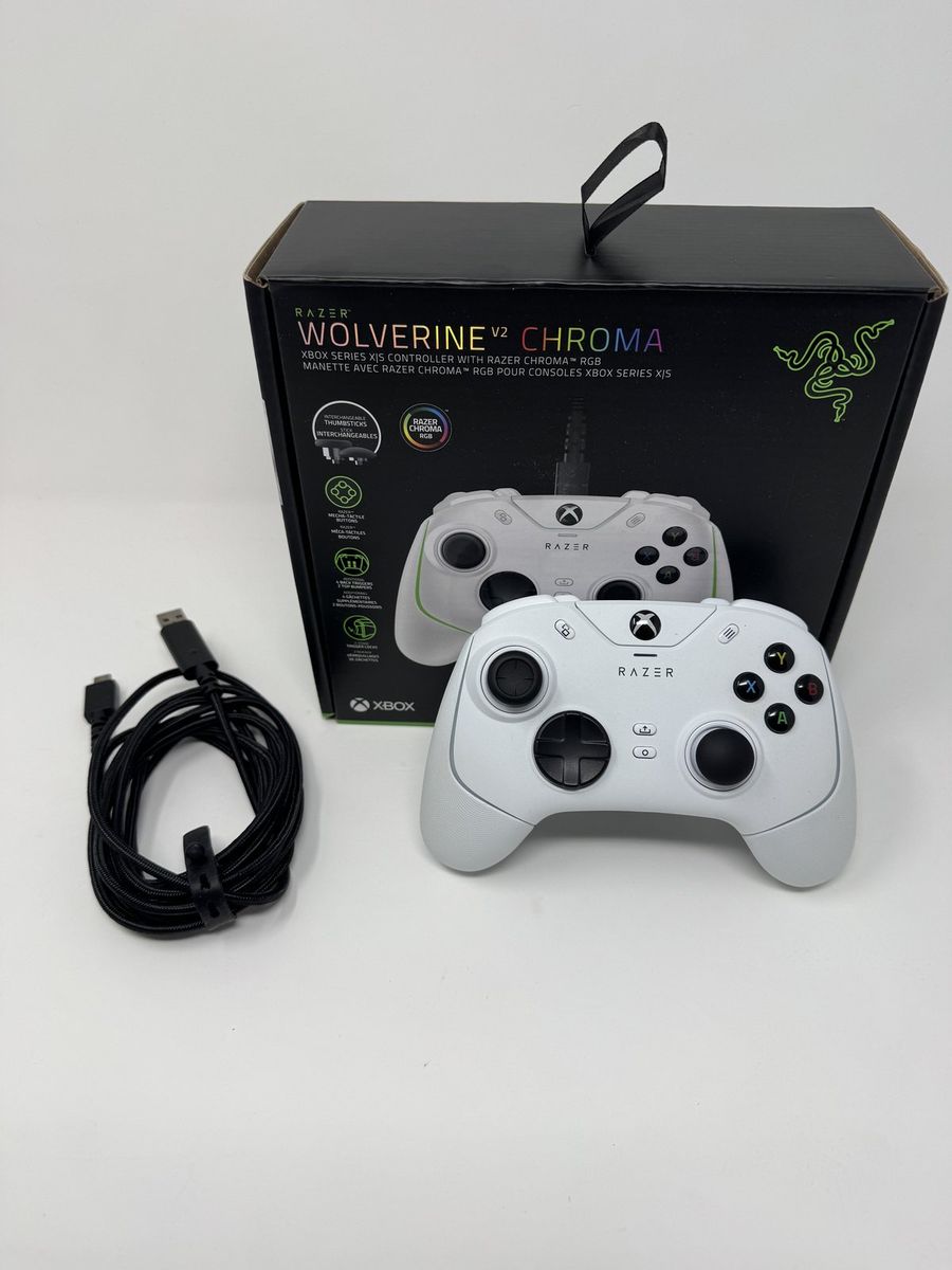 Razer Wolverine V2 Chroma White boxed