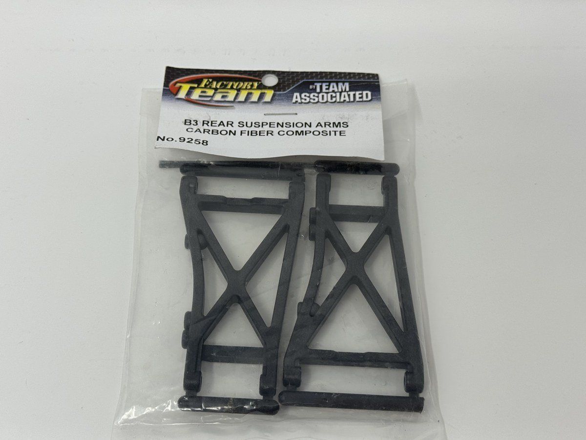 Vintage Team Associated 9258 B3 Carbon Fiber Rear Arms RC10B3 New Sealed